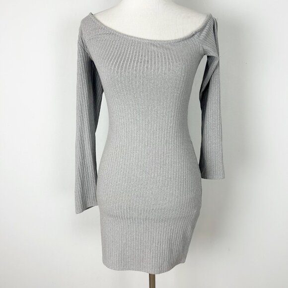 NEW Lovers and Friends Charlotte Mini Dress Off The Shoulder Size Small Women's - Picture 2 of 5